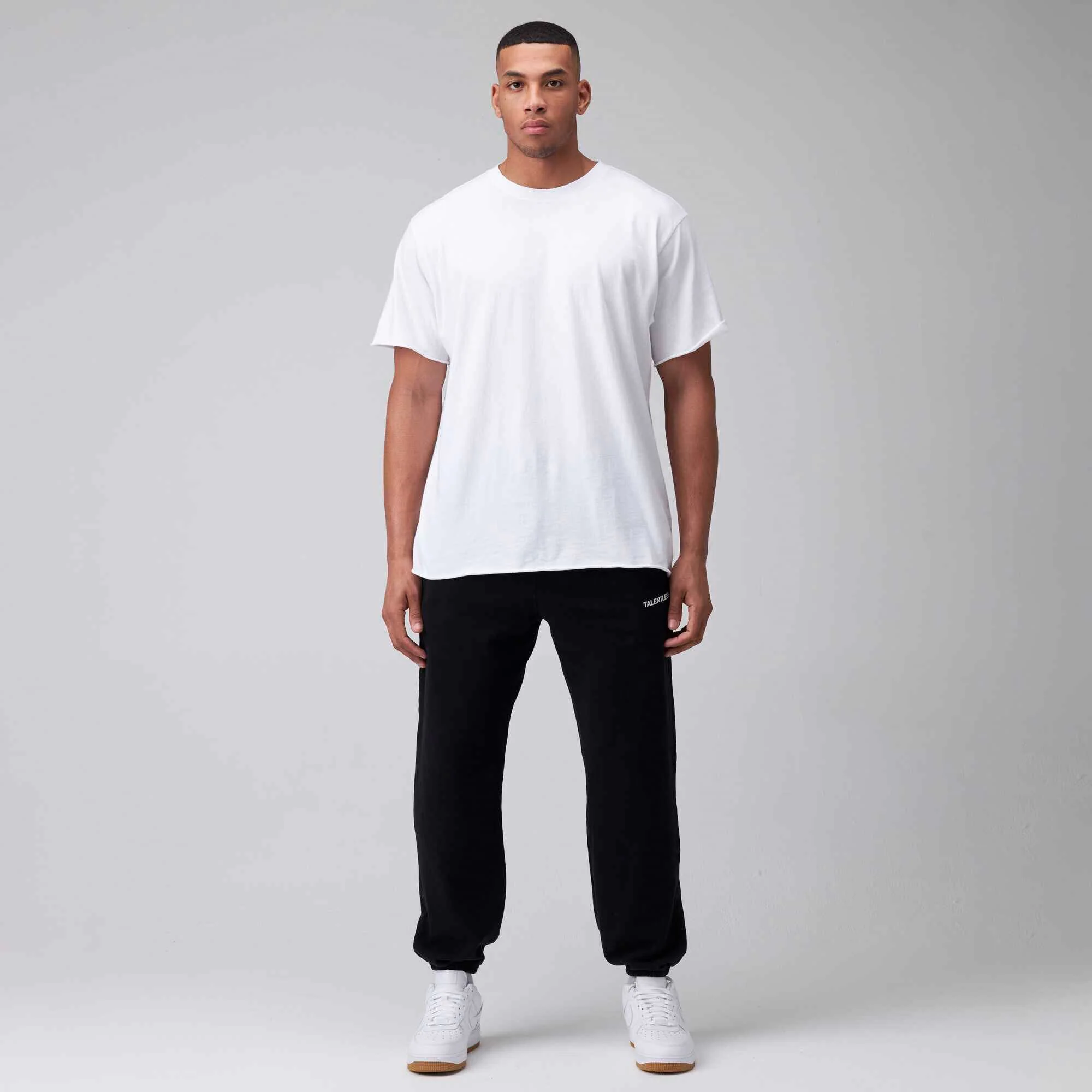 MENS LIGHTWEIGHT SWEATPANTS - Image 10