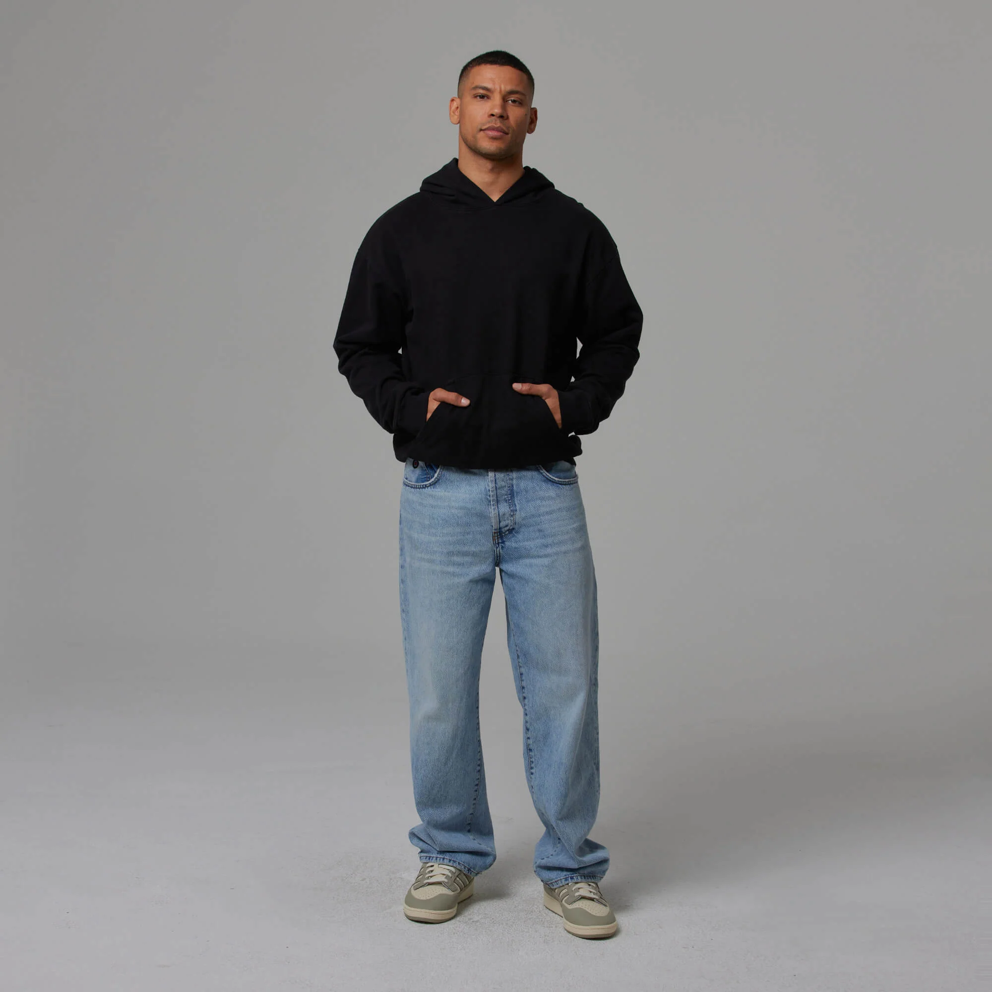 MENS SIMPLE LIGHTWEIGHT HOODIE - Image 12