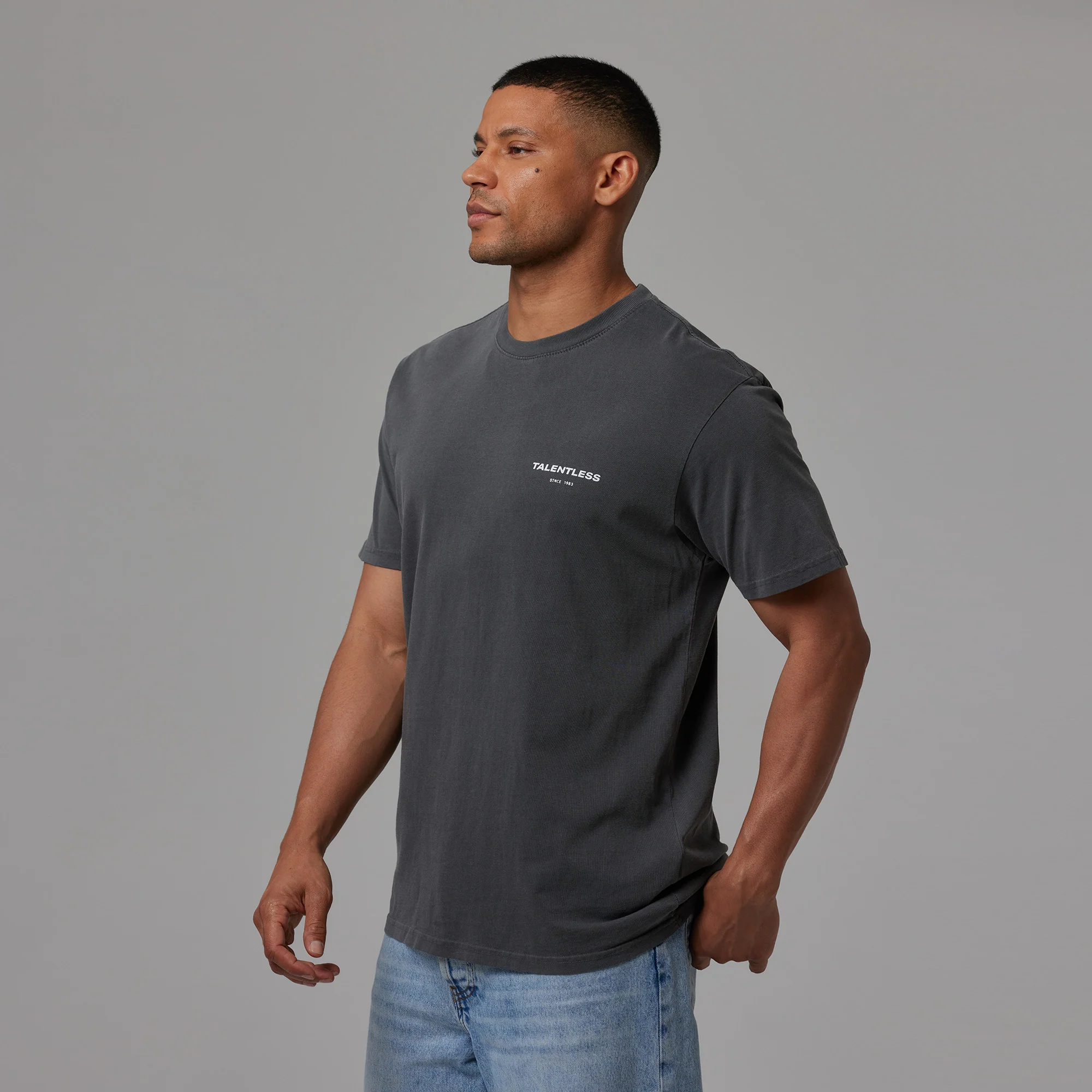 MENS TEE - CIRCLE LOGO - Image 4