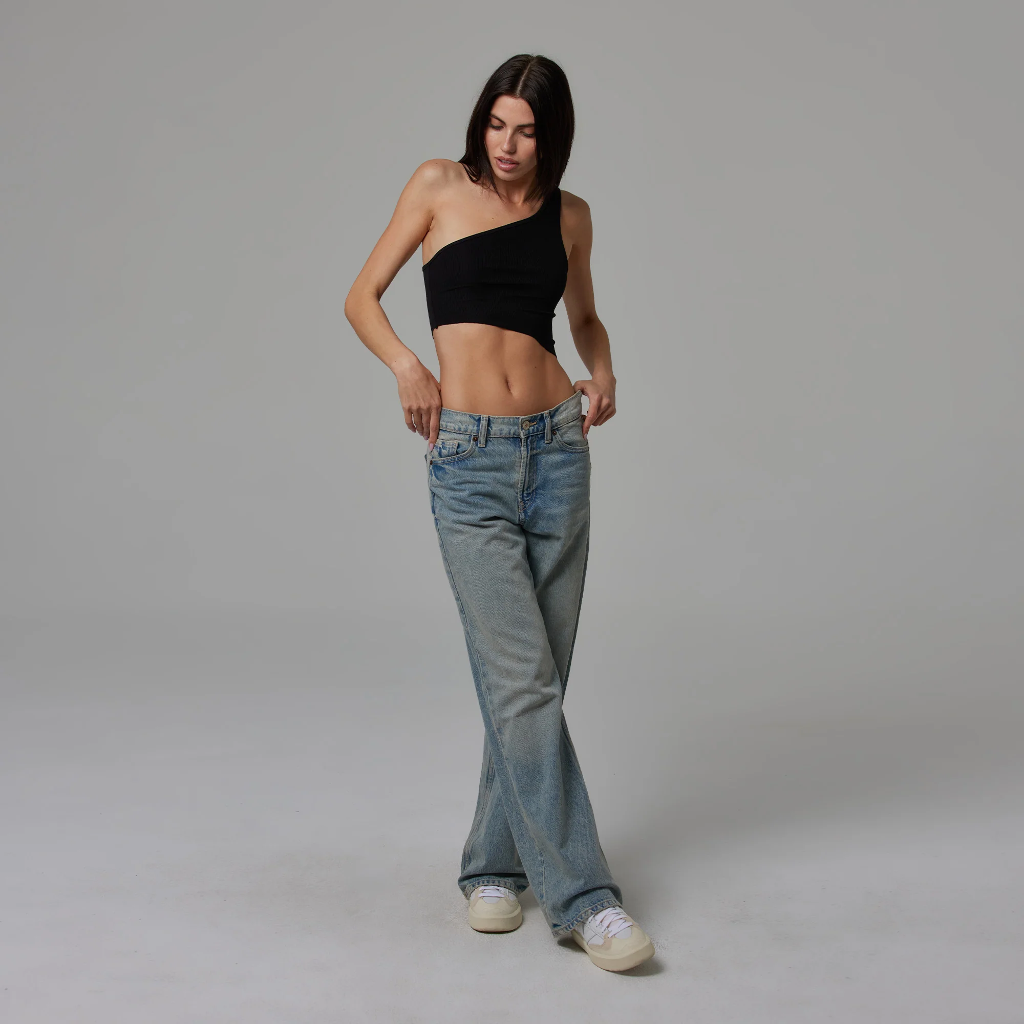 ASYMMETRICAL CROP TANK - Image 17