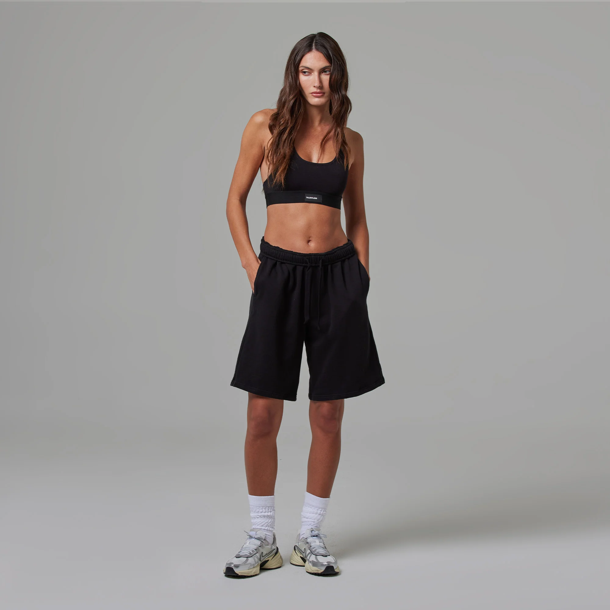 WOMENS BOYFRIEND SHORTS - Image 11