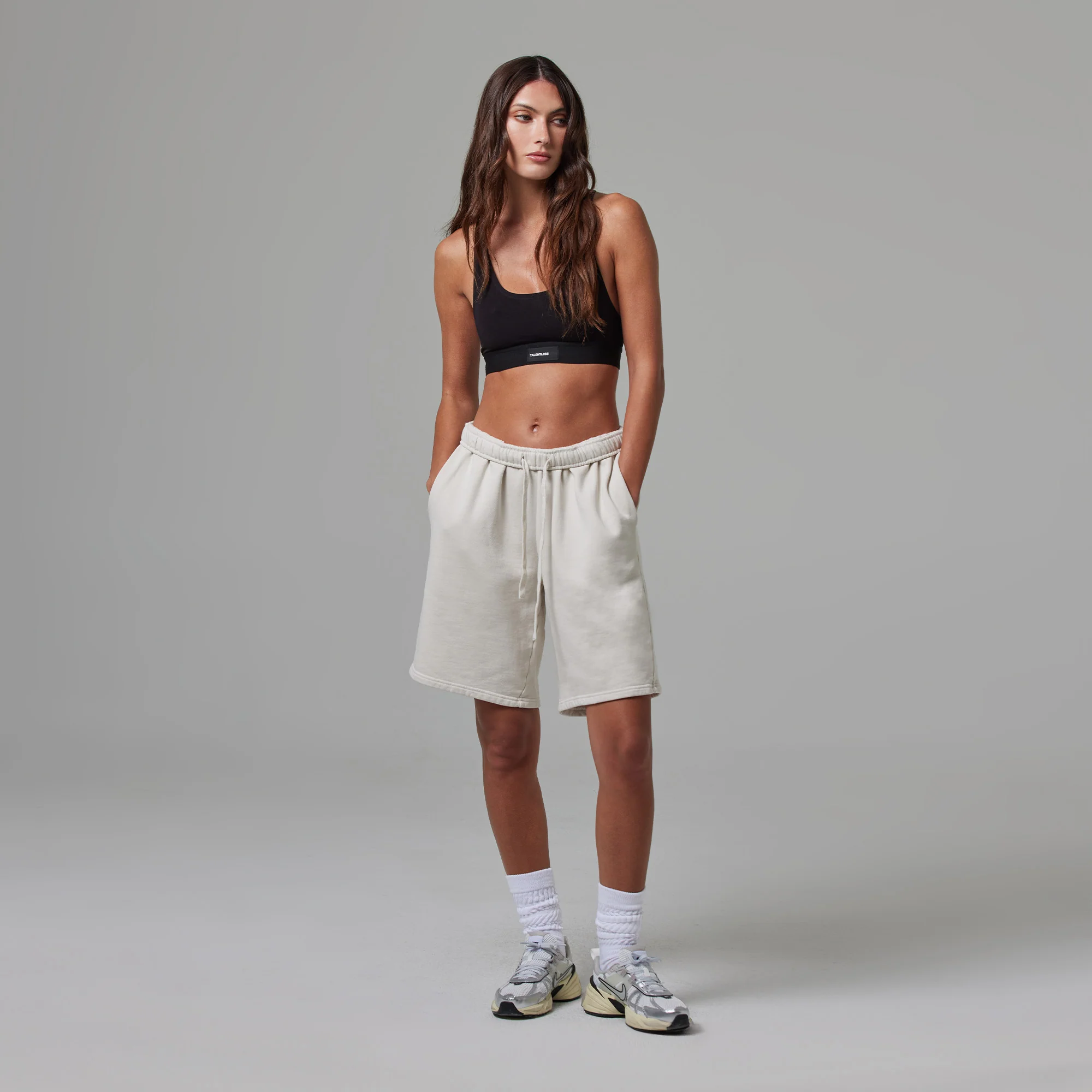 WOMENS BOYFRIEND SHORTS - Image 4