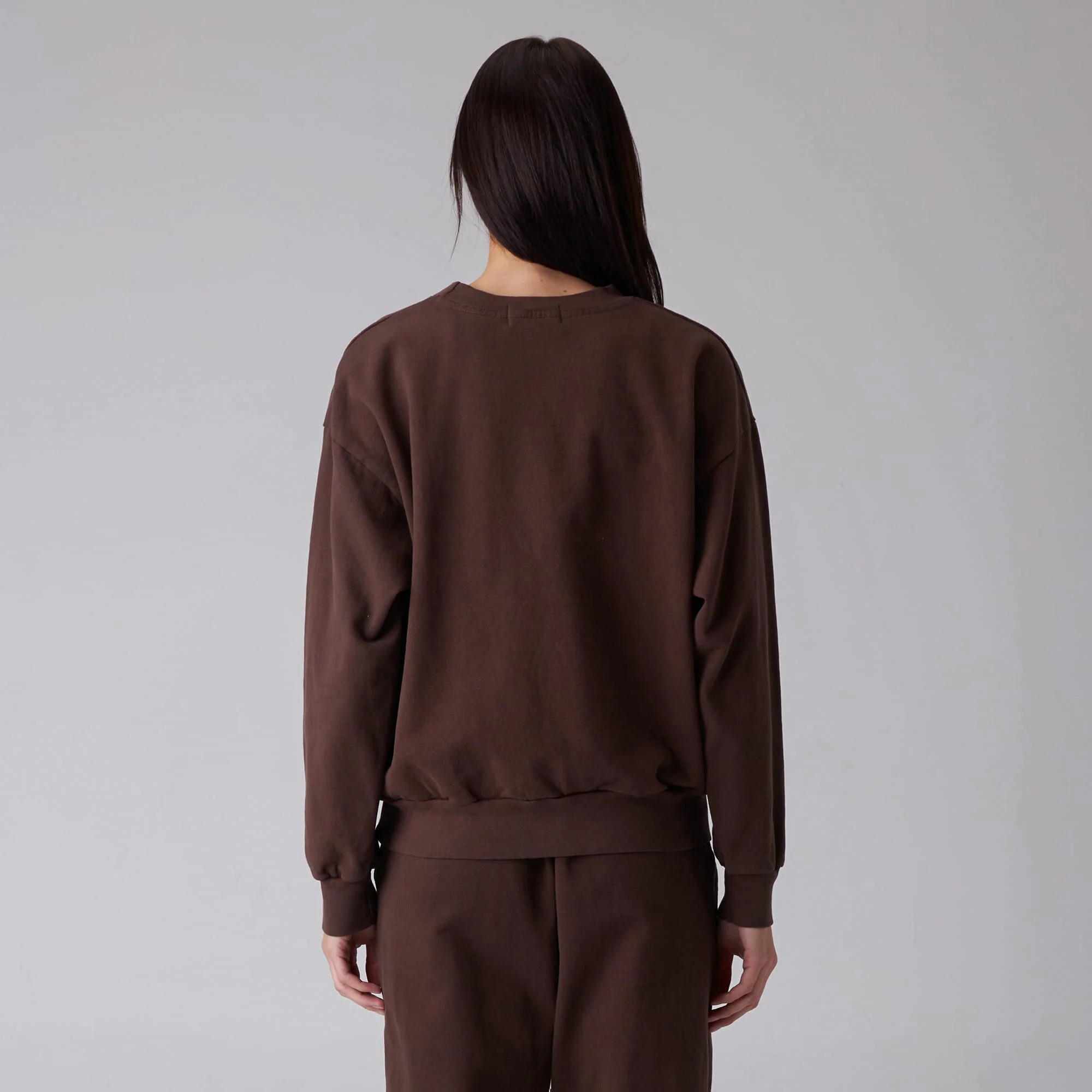 WOMENS SIMPLE LIGHTWEIGHT CREWNECK - Image 10