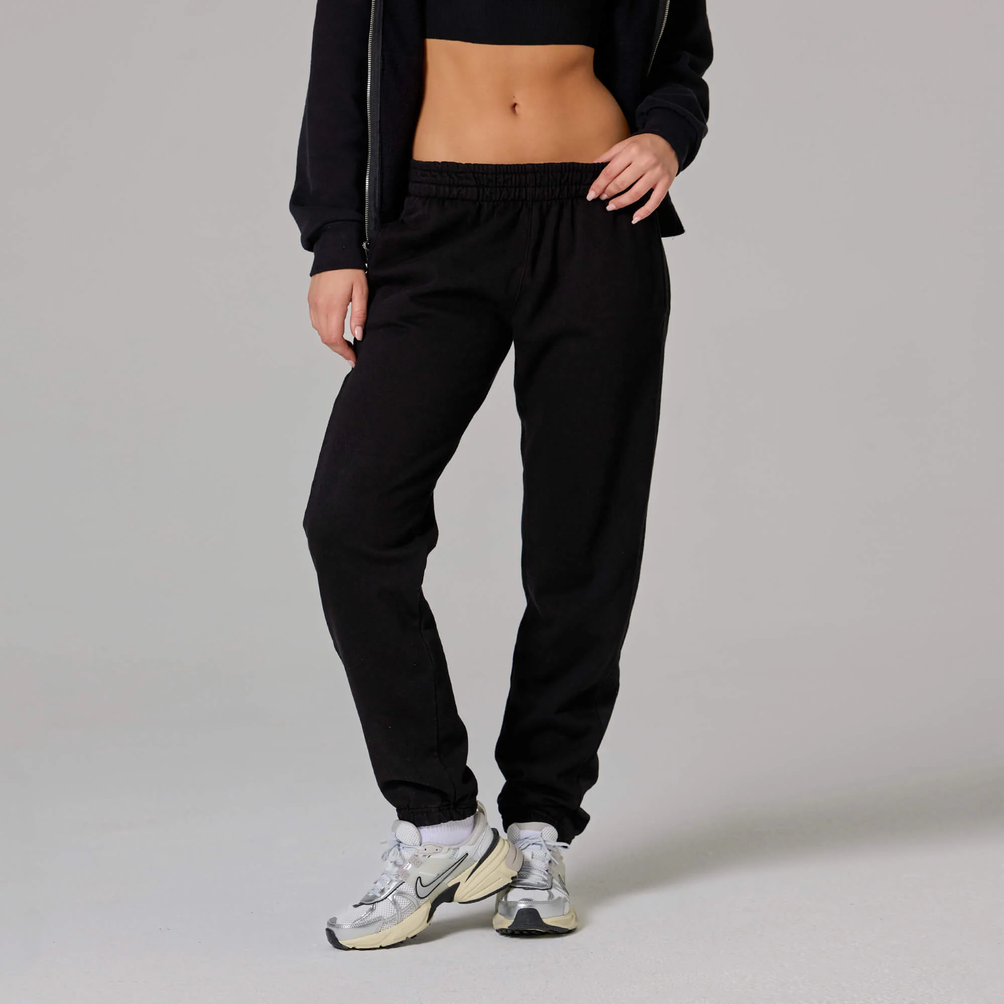WOMENS STRIPED SWEATPANTS - Image 13