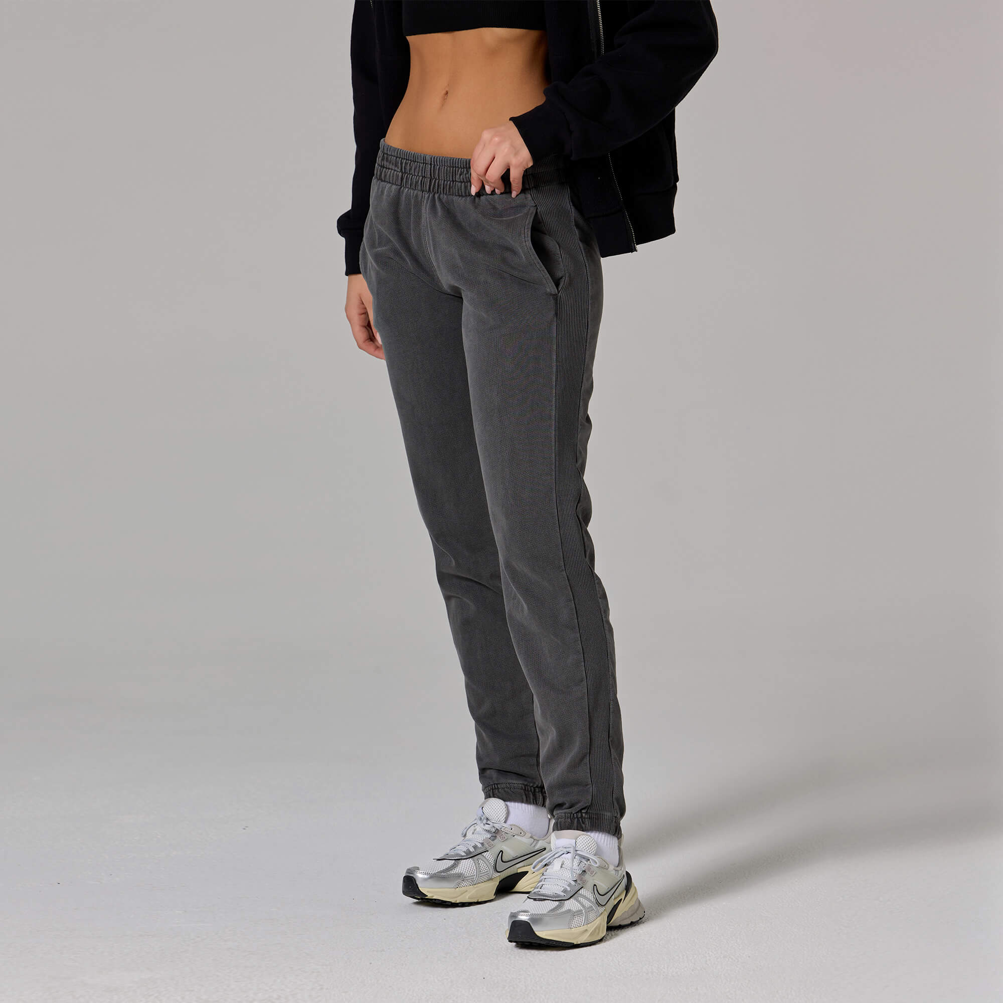WOMENS STRIPED SWEATPANTS - Image 6